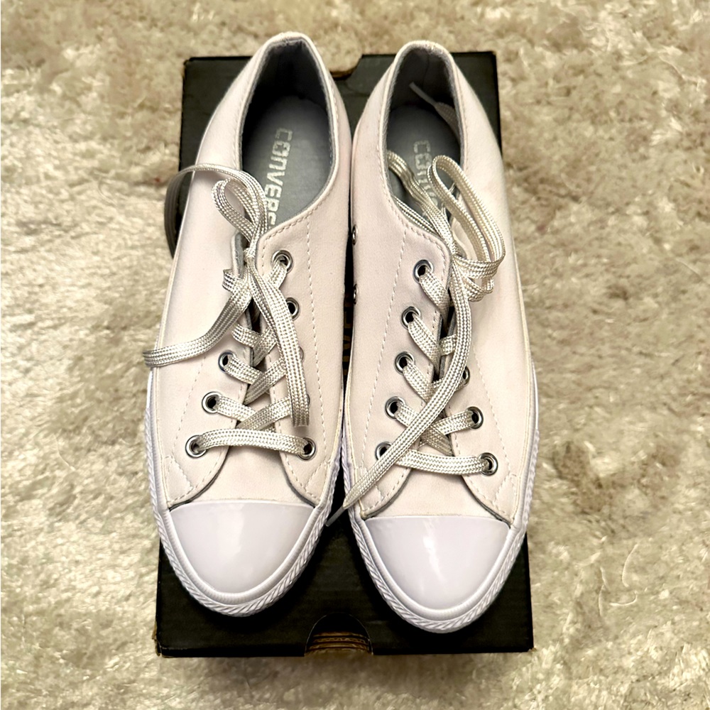 White Unisex Converse All Star Chuck Taylors NIB